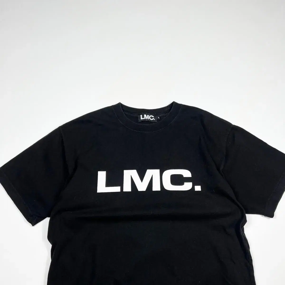 LMC (엘엠씨) 블랙 빅로고 반팔 티셔츠 (L)